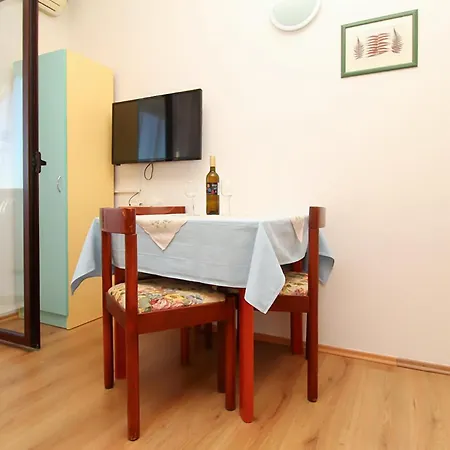 In With Wifi Apartment *