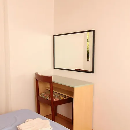 Apartment In With Wifi